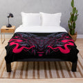 Dragon plush blanket with soft, warm fabric