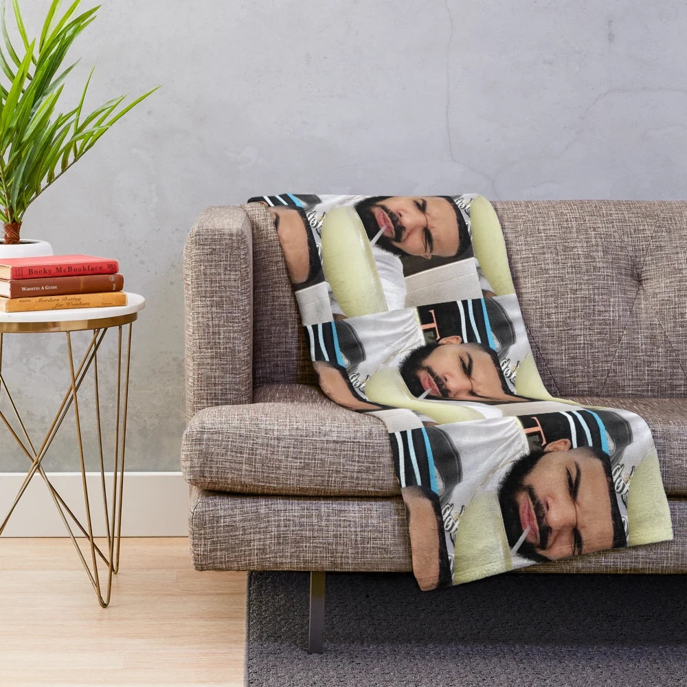 Drake-inspired plush blanket with focus on the artist's name and music