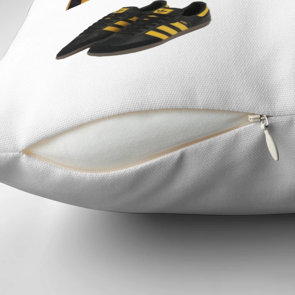 East Fife FC football club pillow featuring the team's logo and colors