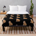 Soft and warm English bulldog plush blanket
