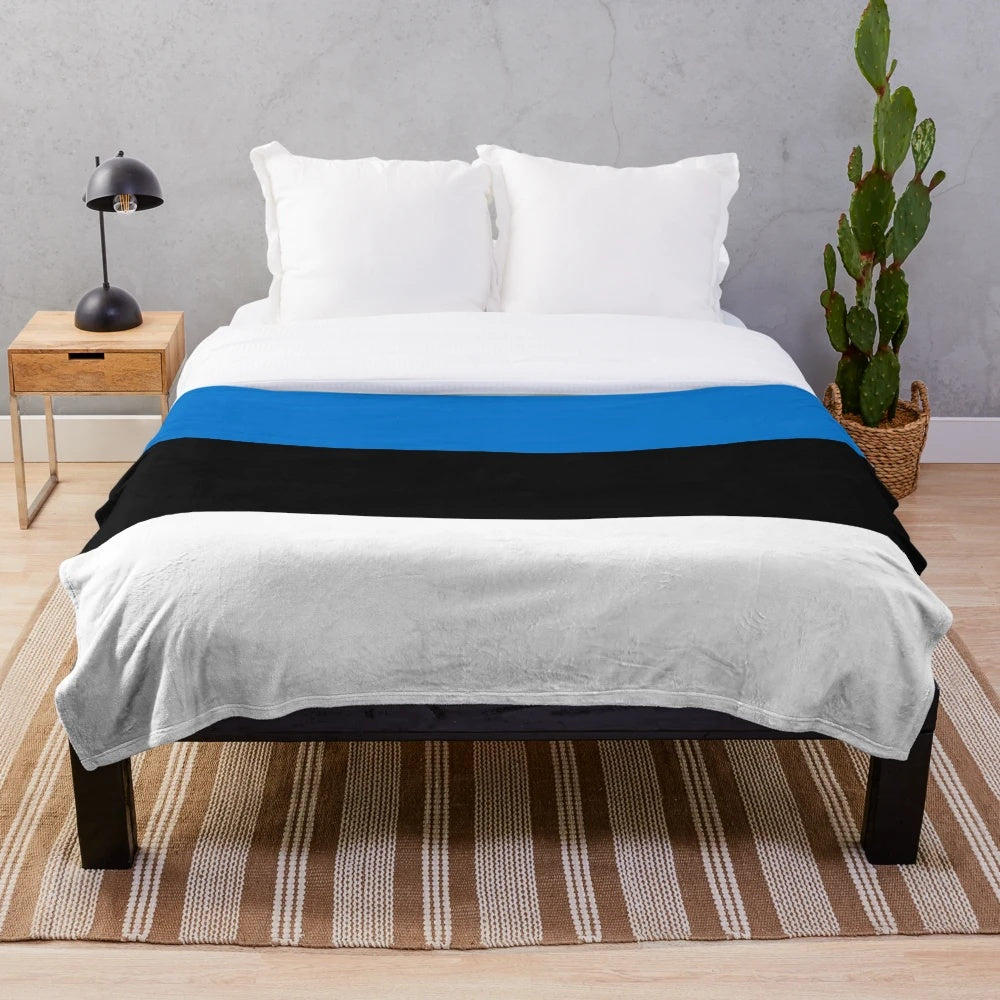 Soft and plush blanket featuring the flag of Estonia