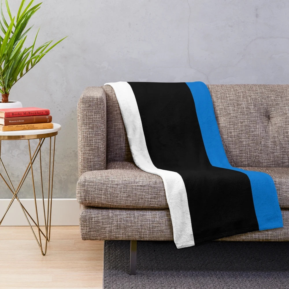 Soft and plush blanket featuring the flag of Estonia