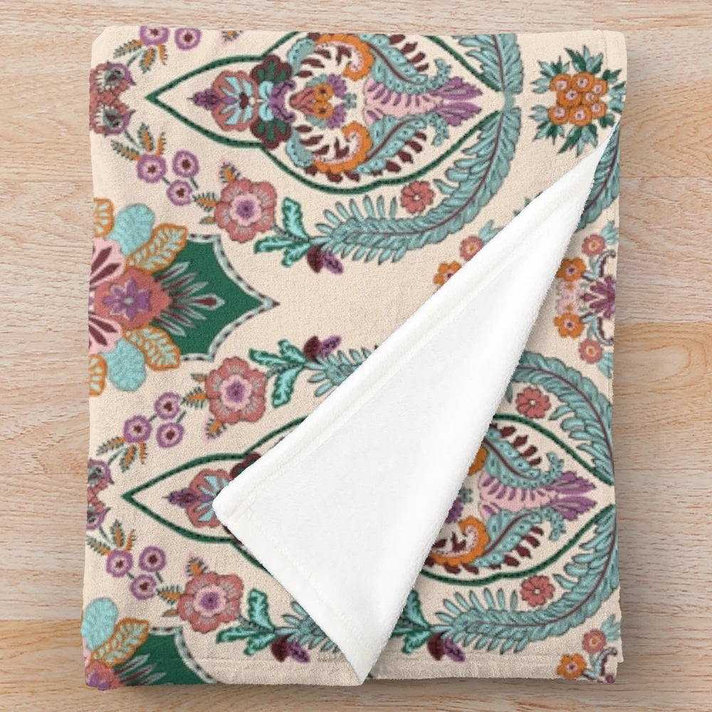 Ethnic damask pattern plush blanket
