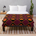 Plush blanket with fall leaf pattern design