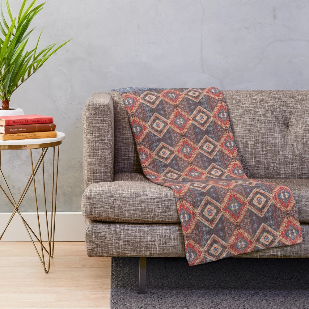 Plush blanket with Moroccan-inspired oriental artwork and rustic farmhouse style