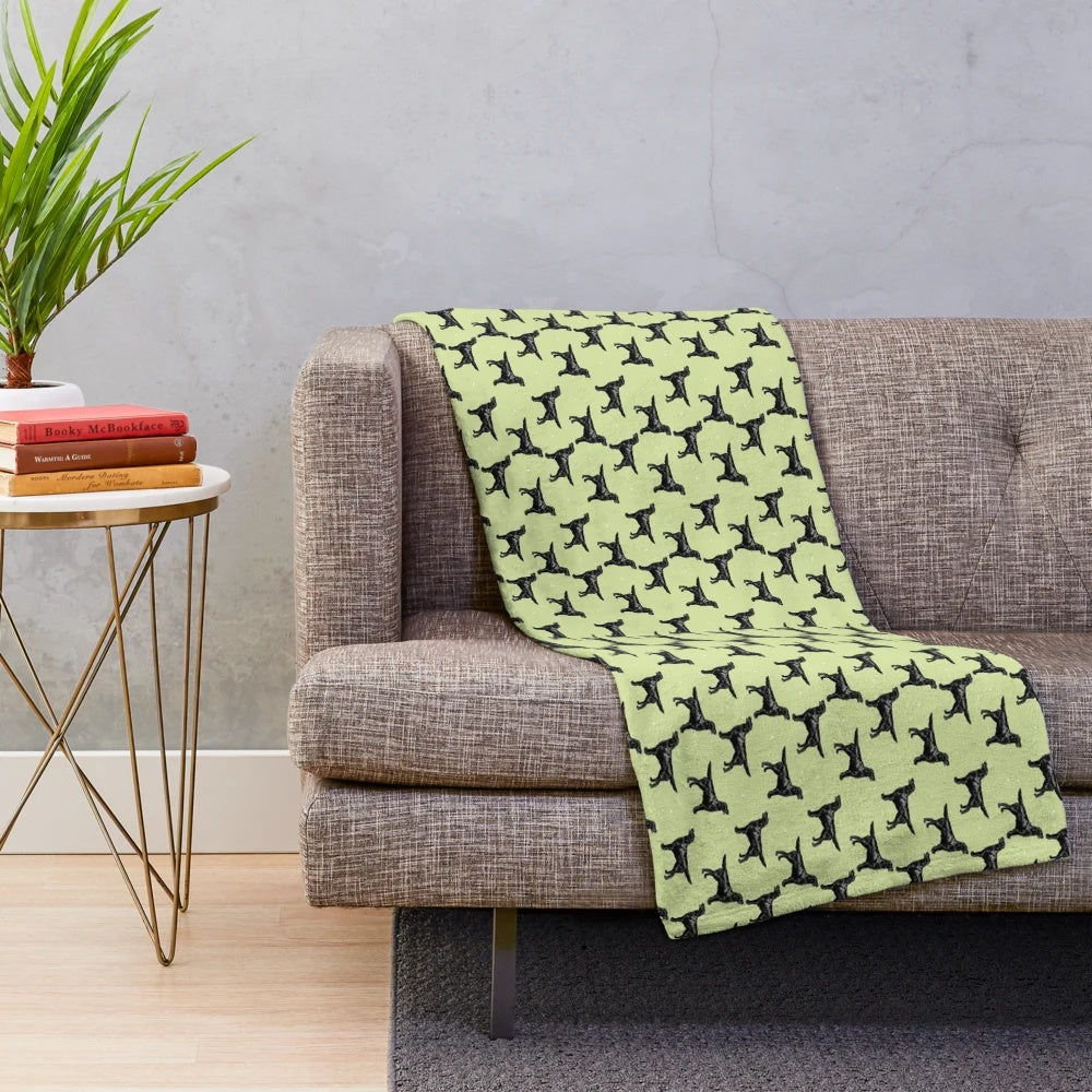 Soft and plush blanket featuring the Flat Coated Retriever dog breed