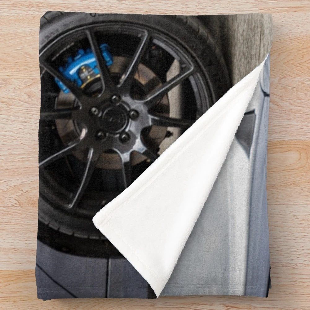 Ford Focus RS inspired plush blanket for car enthusiasts