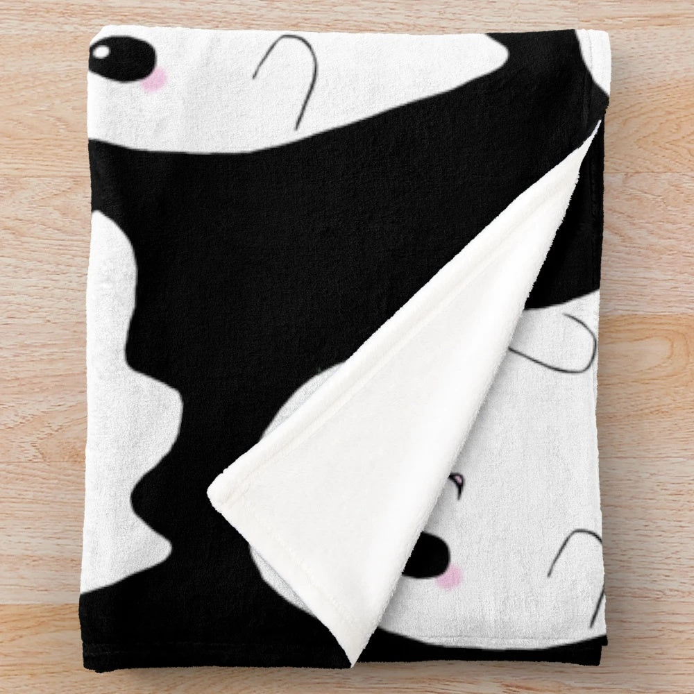 Cute ghost plush blanket for Halloween and fall