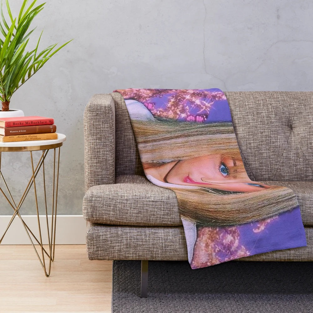 Soft and cuddly hannah-inspired plush blanket