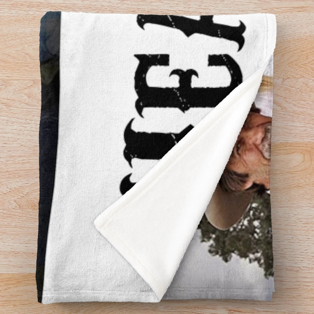 Heartland-inspired plush blanket with a warm and cozy design