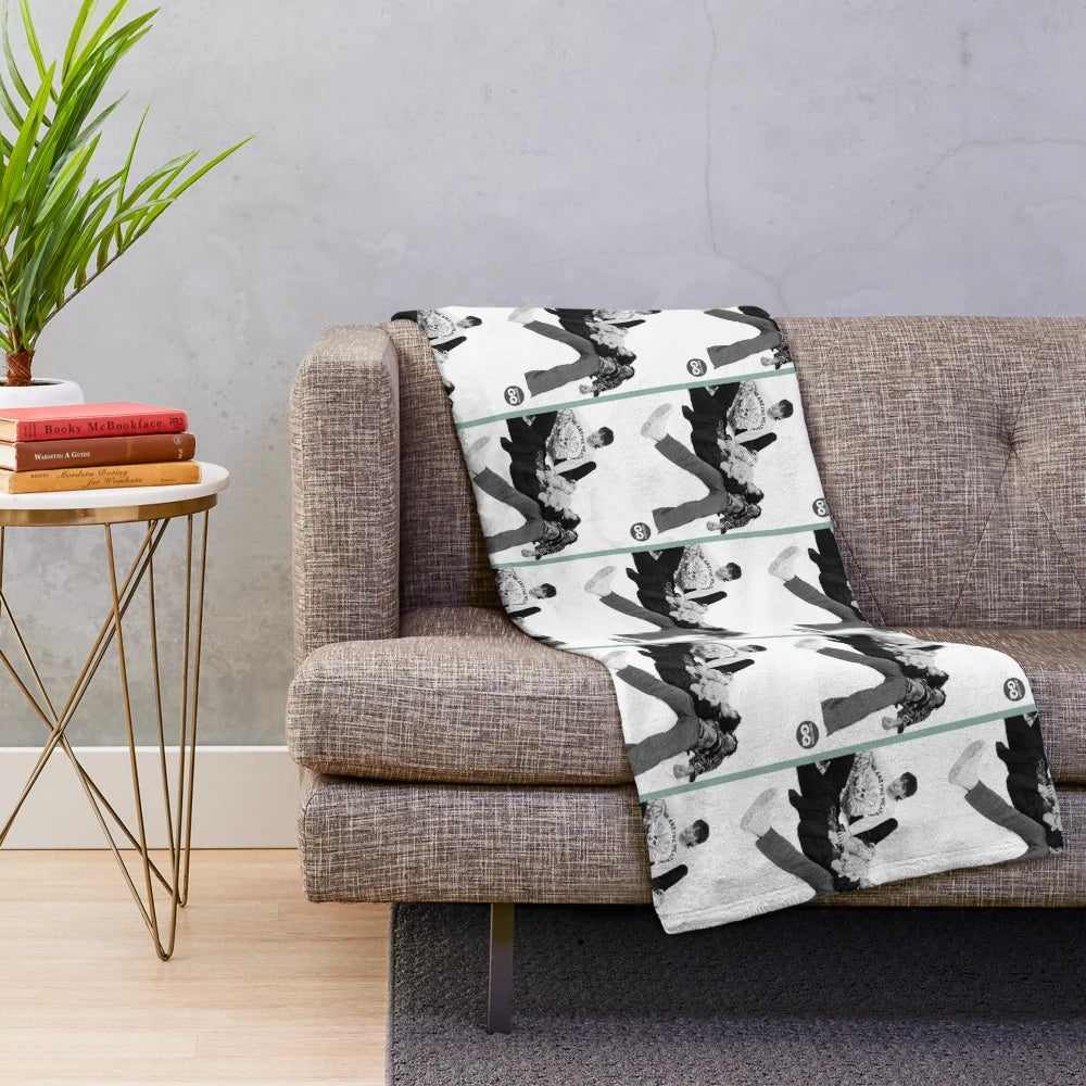 Inhaler Band Plush Blanket with Soft and Comfortable Design