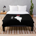 Soft, plush blanket featuring the iconic K-Pop fingerheart symbol and "Saranghae" text