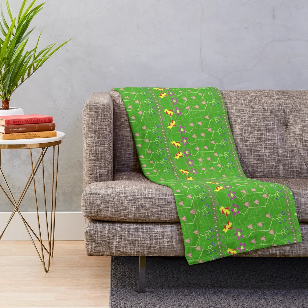 Kashmiri plush blanket with floral abstract pattern
