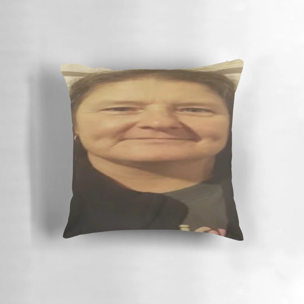Kay's Cooking Pillow, a soft and supportive cushion for the kitchen