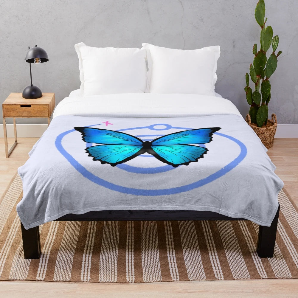Soft plush blanket featuring "Life is Strange" inspired motifs and characters