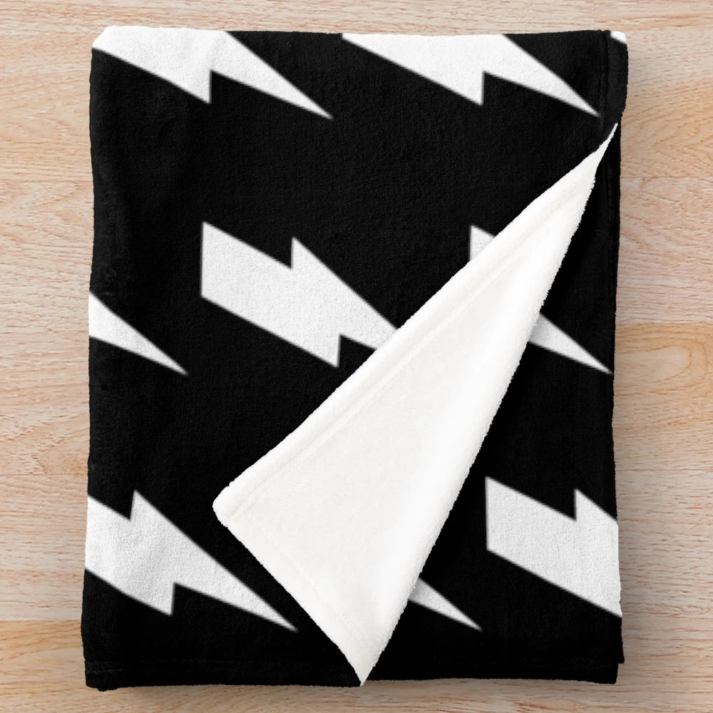 Cozy black and white lightning bolt design plush blanket