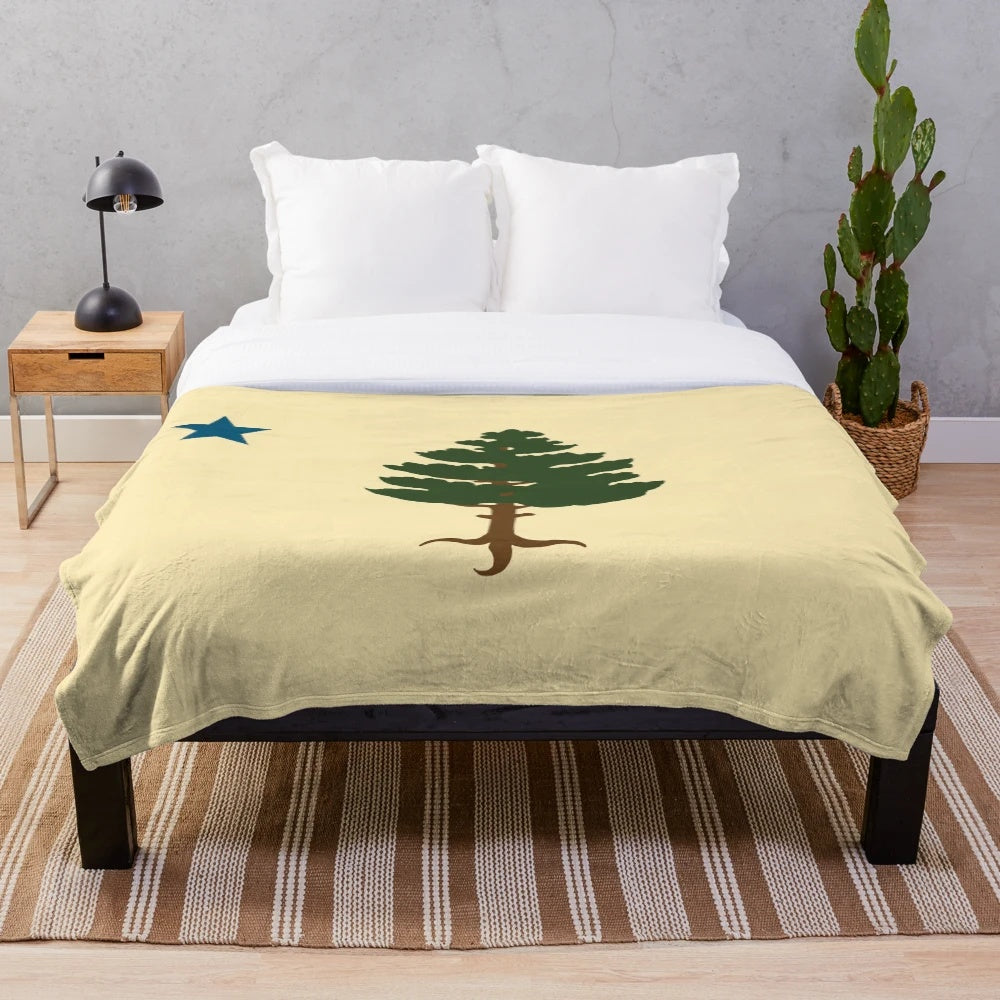 Maine Flag 1901 Inspired Plush Blanket