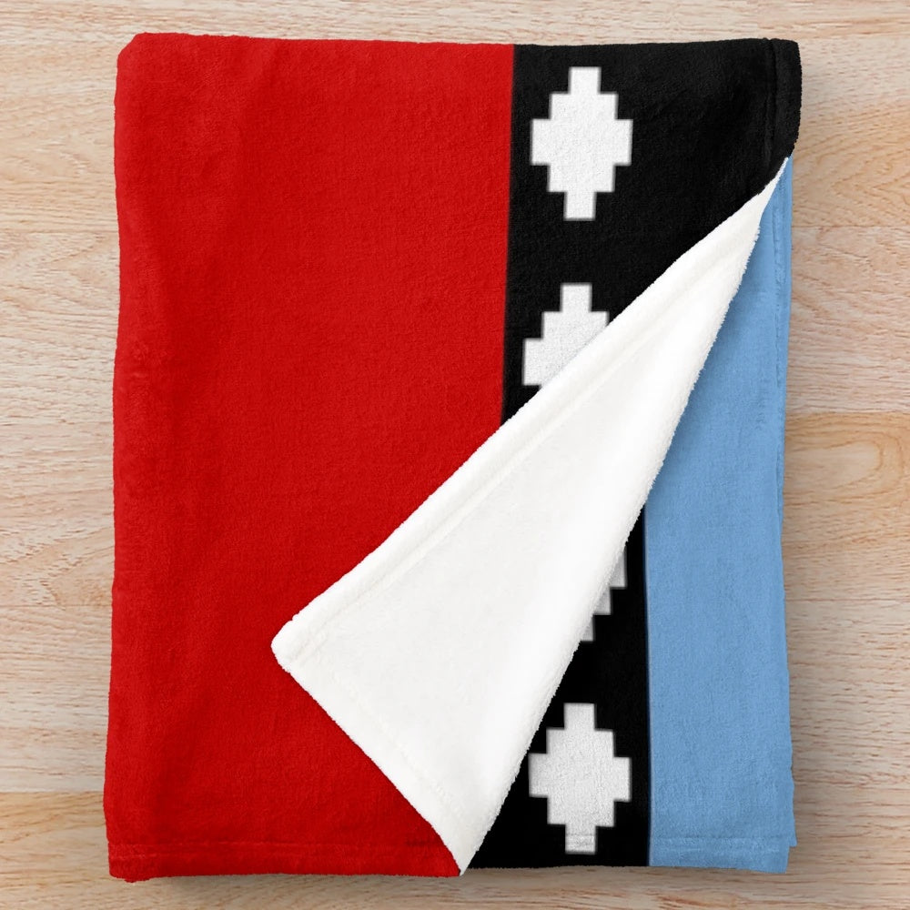 Mapuche flag inspired plush blanket
