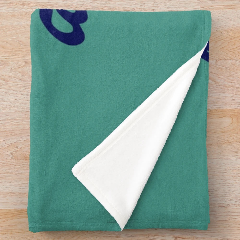 Mermaid plush blanket with ocean themed design