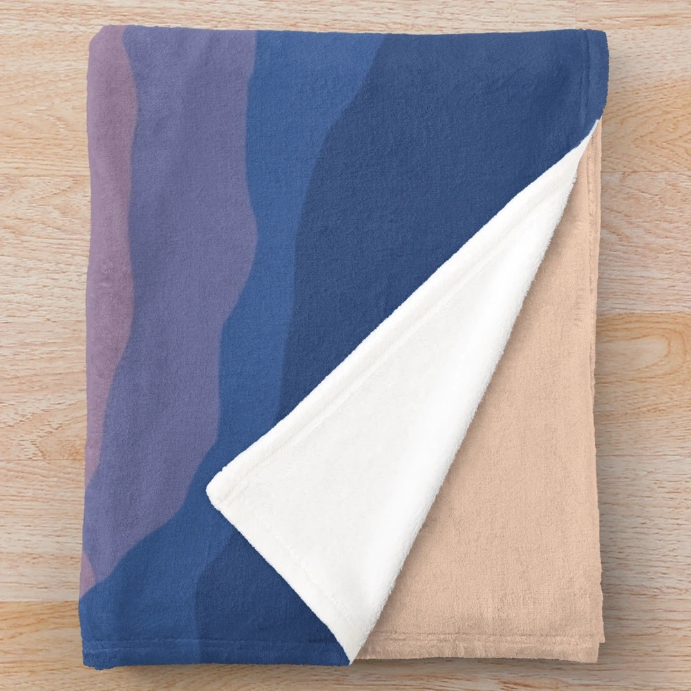 Plush mountain-themed blanket for relaxation and comfort
