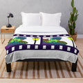 Soft, plush blanket with a romantic movie kiss design