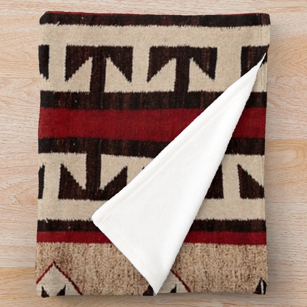Navajo pattern plush blanket with a beautiful tribal design