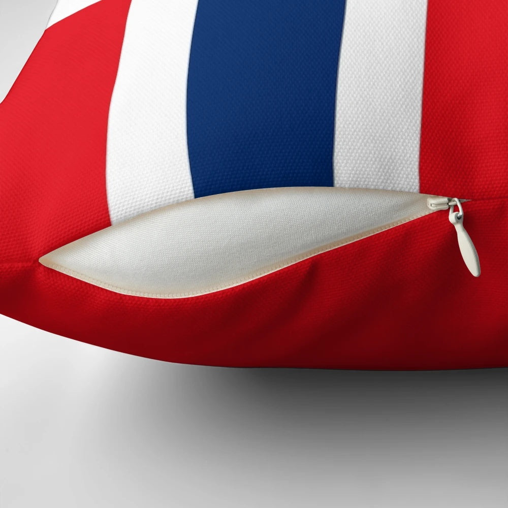 A soft, high-quality pillow featuring the vibrant Norwegian flag design, perfect for adding a touch of Norwegian pride to any room.