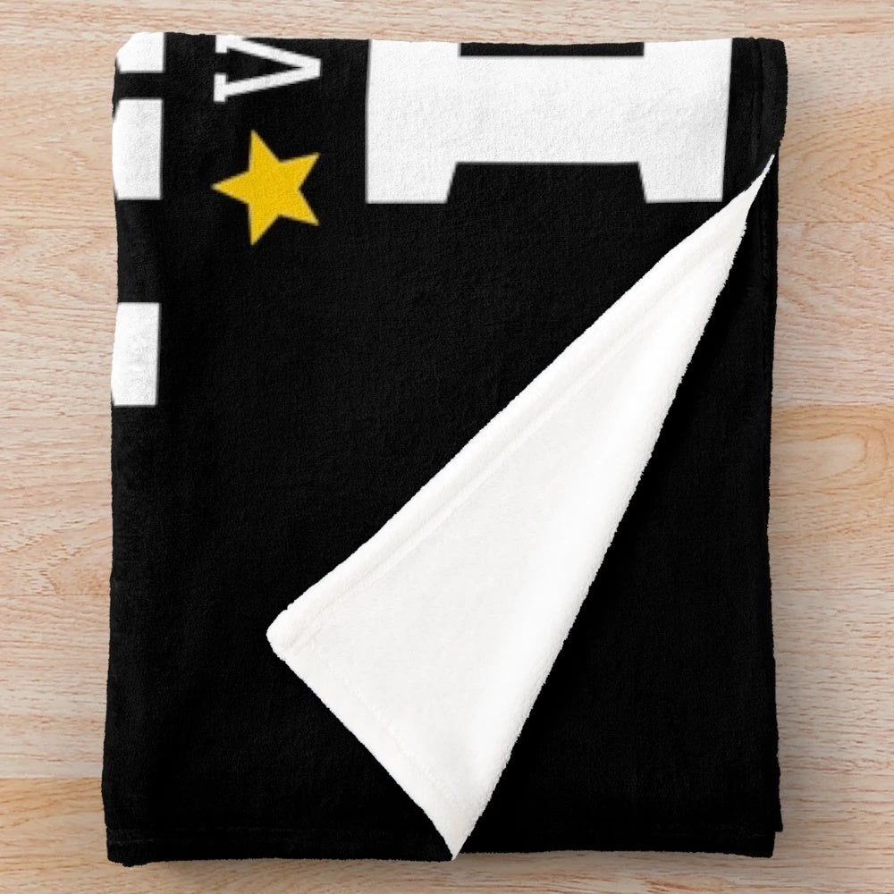 Soft and cuddly plush blanket with pilot dad design
