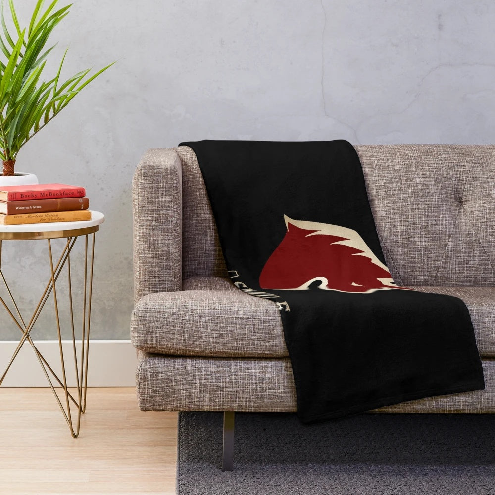 FFXIV Plush Blanket Depicting a Heroic Smile