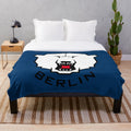 Plush Eisbären Berlin hockey-themed blanket