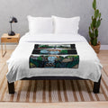 Soft plush blanket featuring Mommy movie fan art