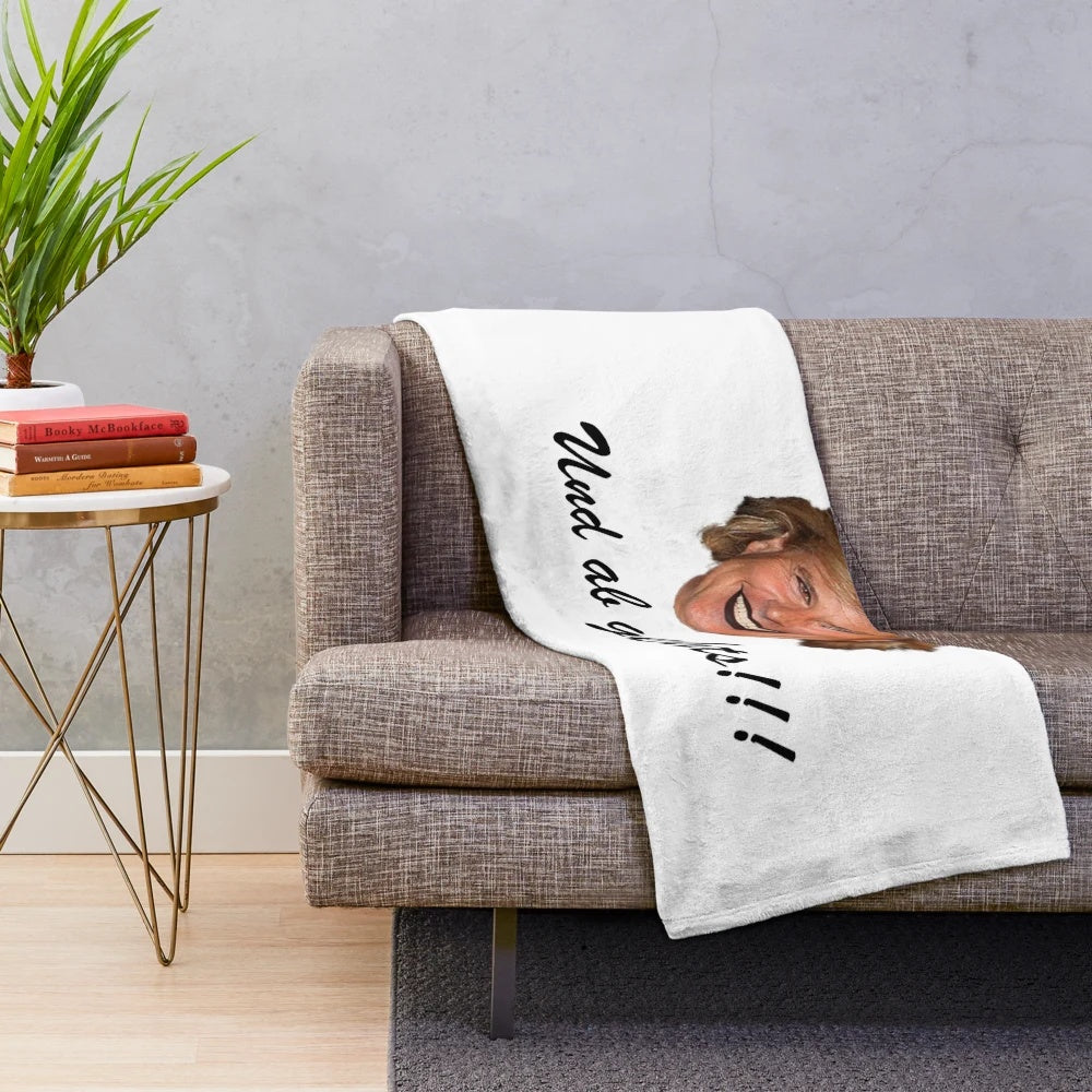 Plush blanket with a cozy and soft design, perfect for music and folk enthusiasts