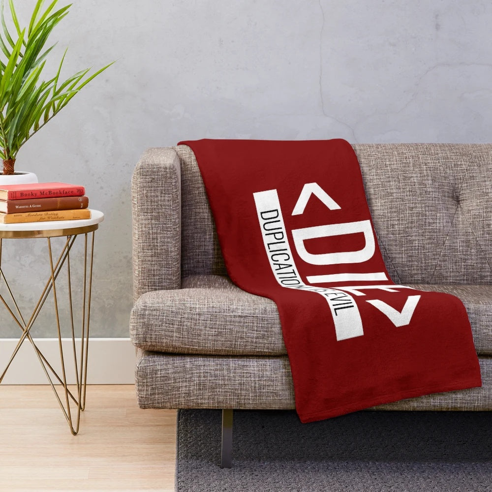 Plush blanket with "DIE Principle" design for programmers and coders