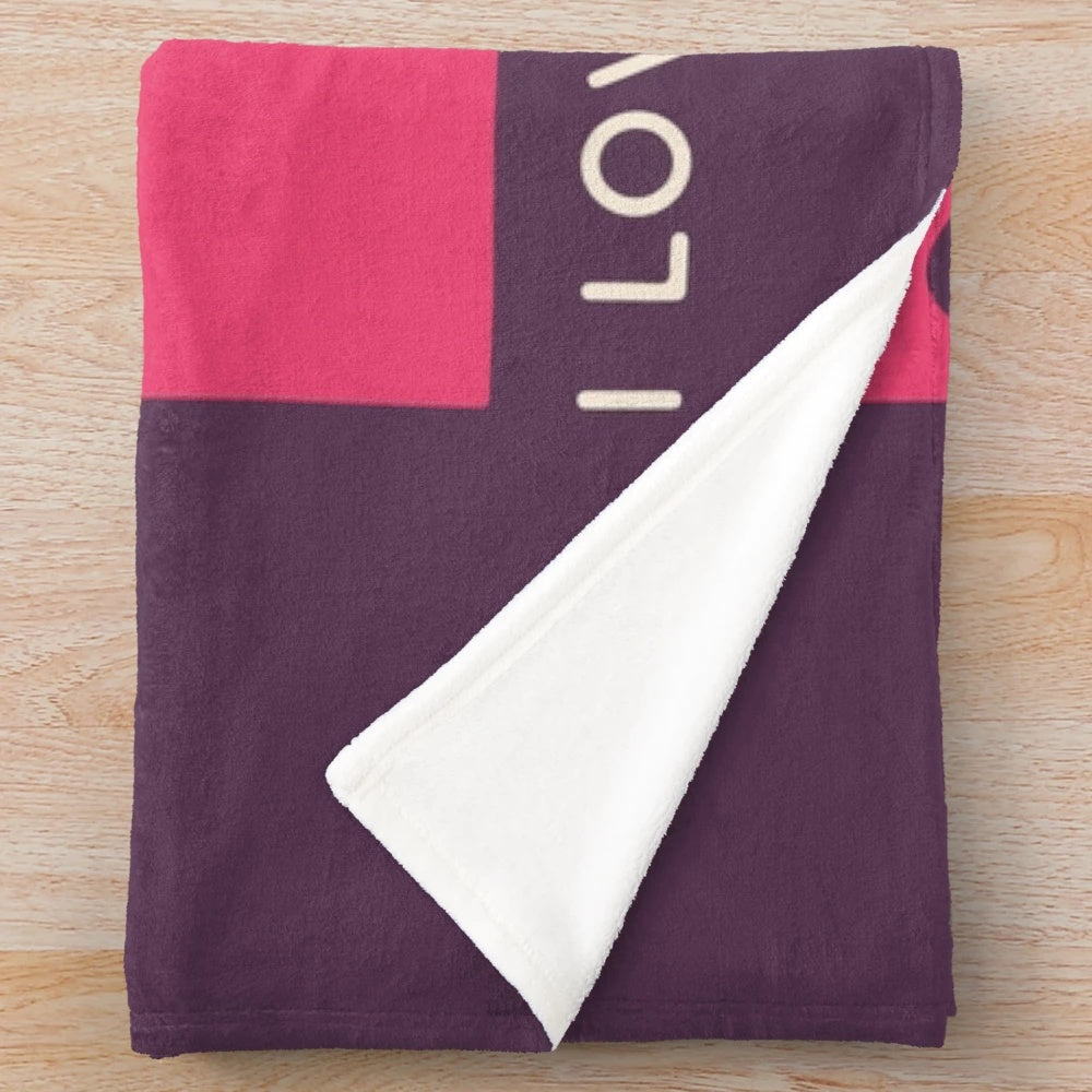 Cozy plush blanket for mothers day, best mom gift
