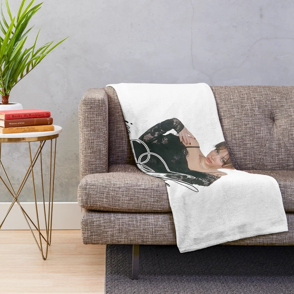 Plush blanket featuring the name and artwork of German pop singer Ayliva