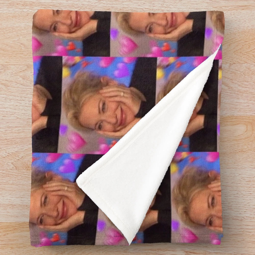Cate Blanchett-inspired plush blanket for cinema and movie fans