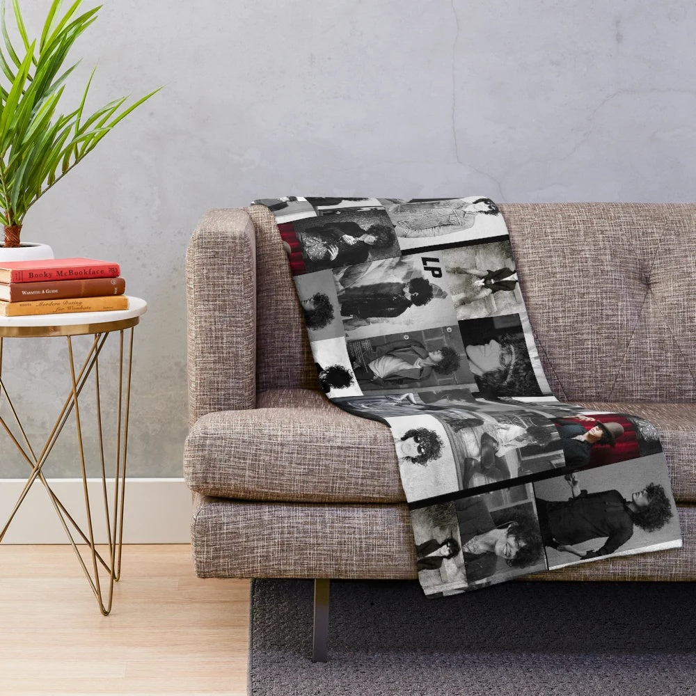 Plush blanket with Laura Pergolizzi design