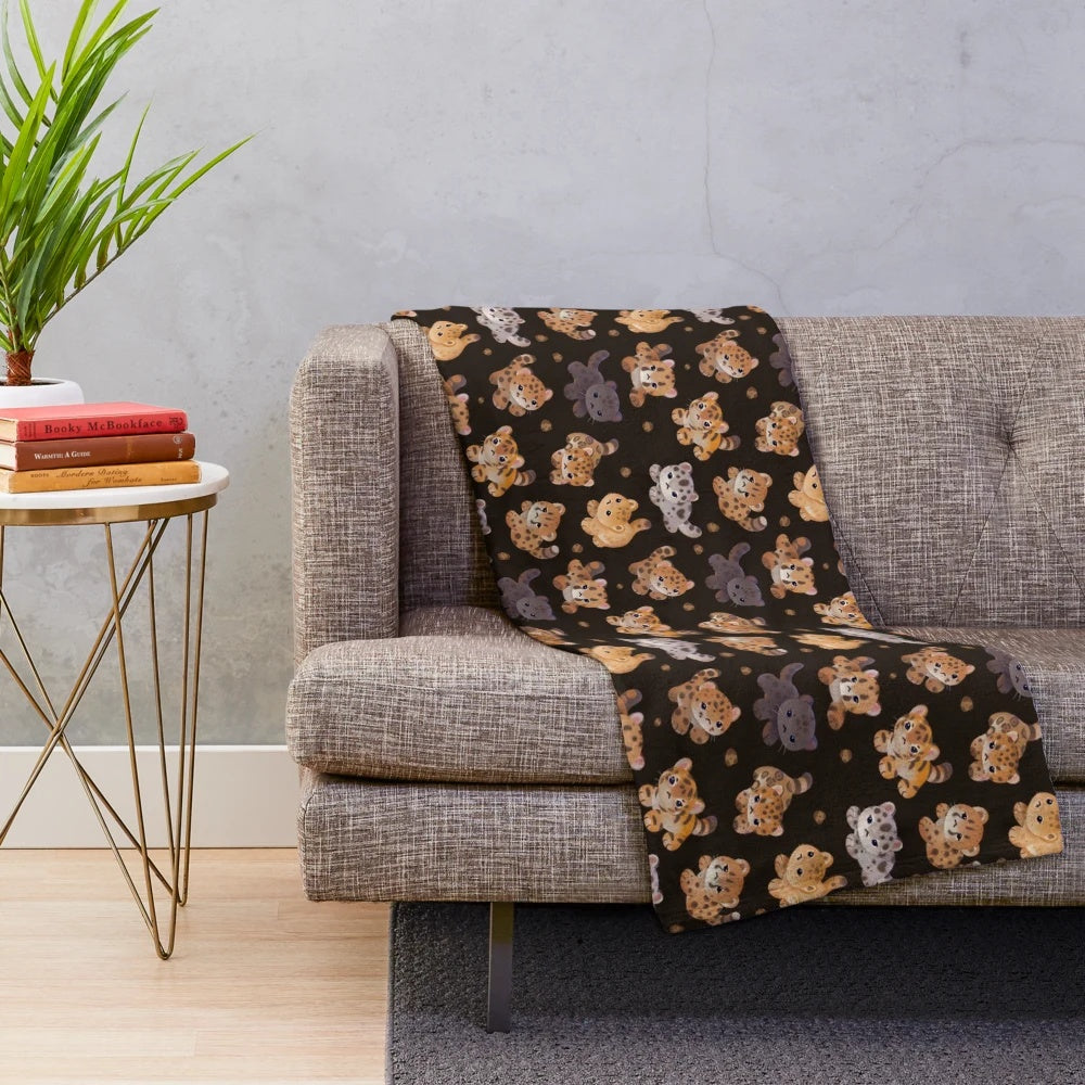 Plush blanket with big cat print design