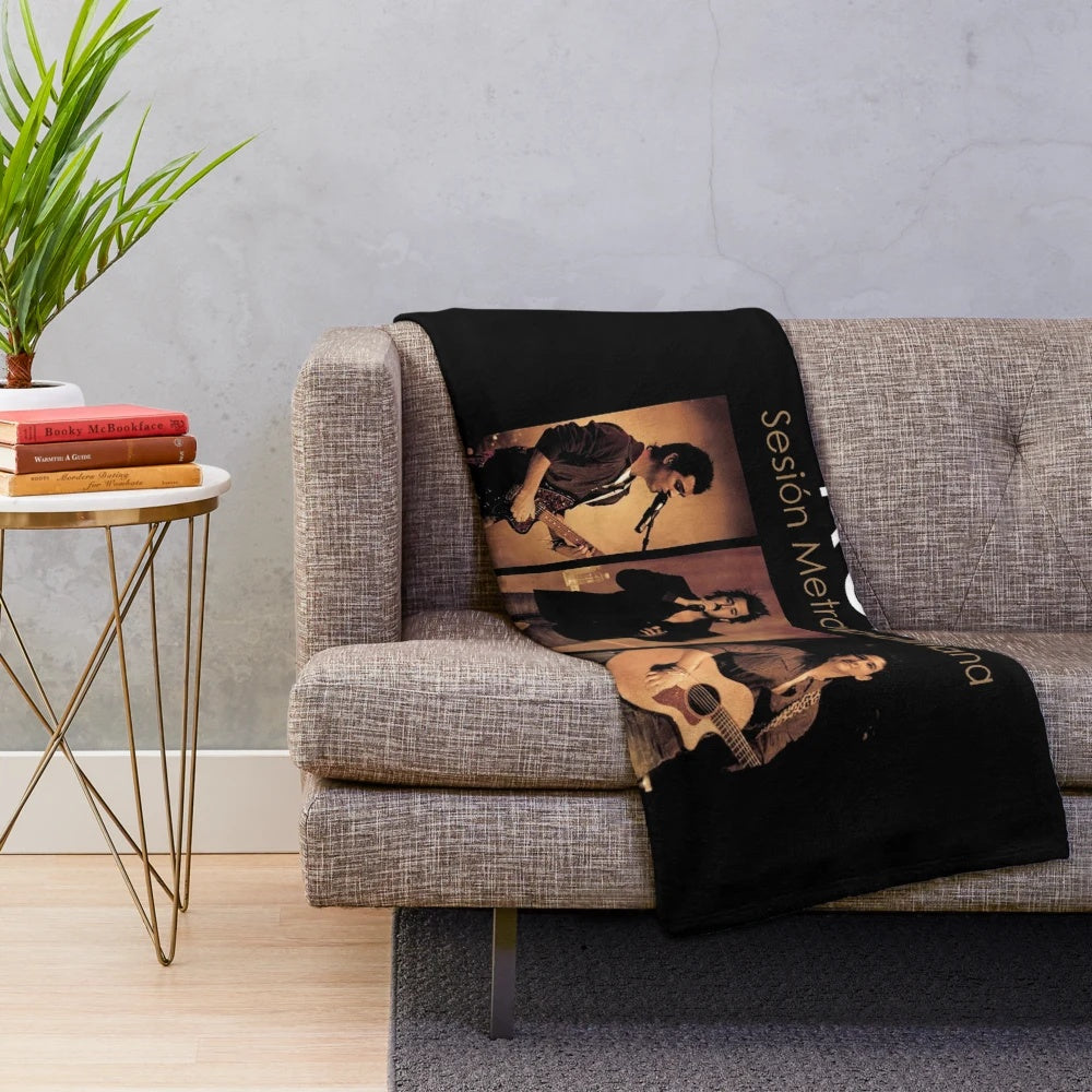 Metropolitana Plush Blanket with Mexican-inspired retro design