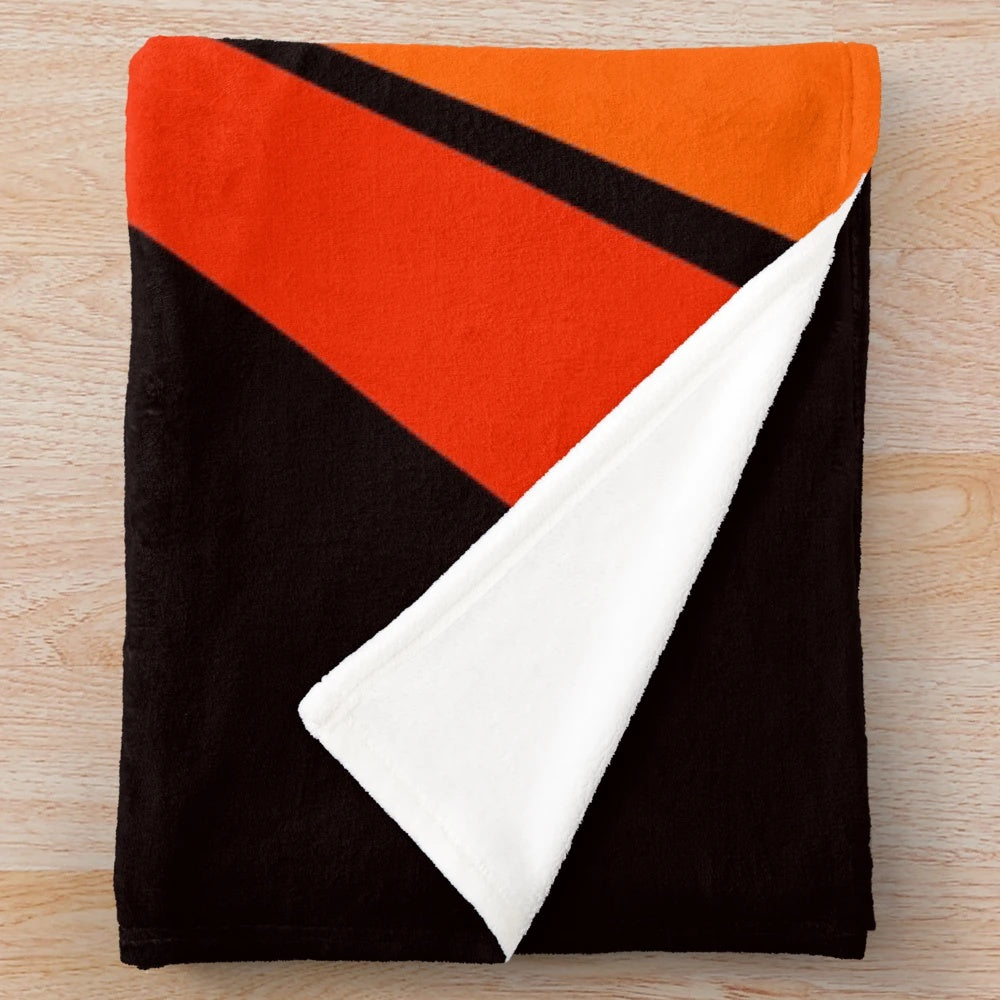 Soft and plush pelican-themed blanket for home and bedroom