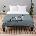 Cozy pointer plush blanket with soft, snuggly fabric