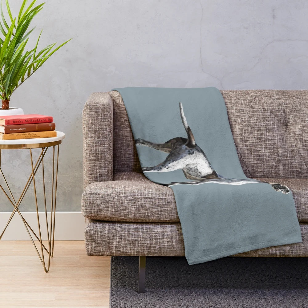 Cozy pointer plush blanket with soft, snuggly fabric