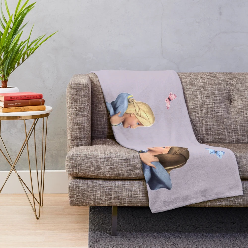 Princess-themed plush blanket with a nostalgic design for childhood fans