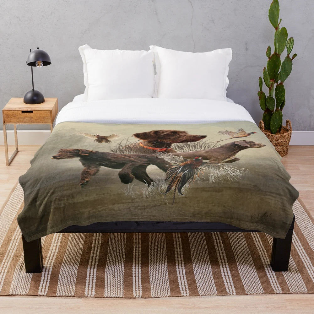 Pudelpointer plush blanket with nature motif