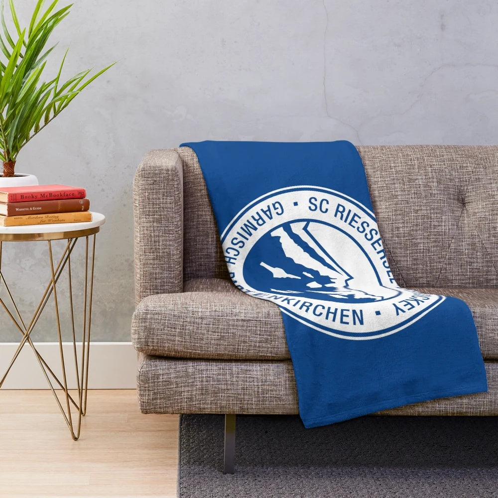 SC Riessersee plush blanket with team logo