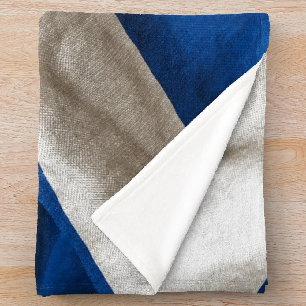 Scottish flag plush blanket with tartan pattern
