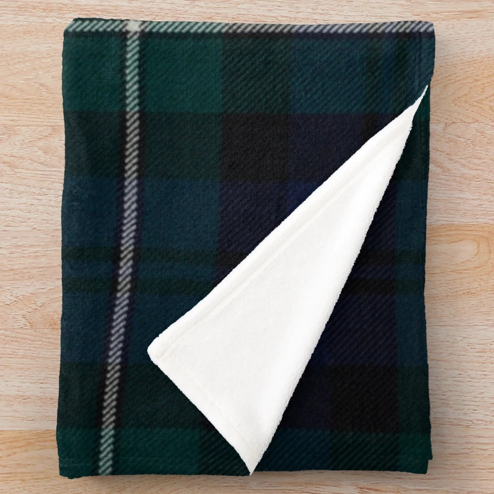 Soft and plush Scottish tartan pattern blanket