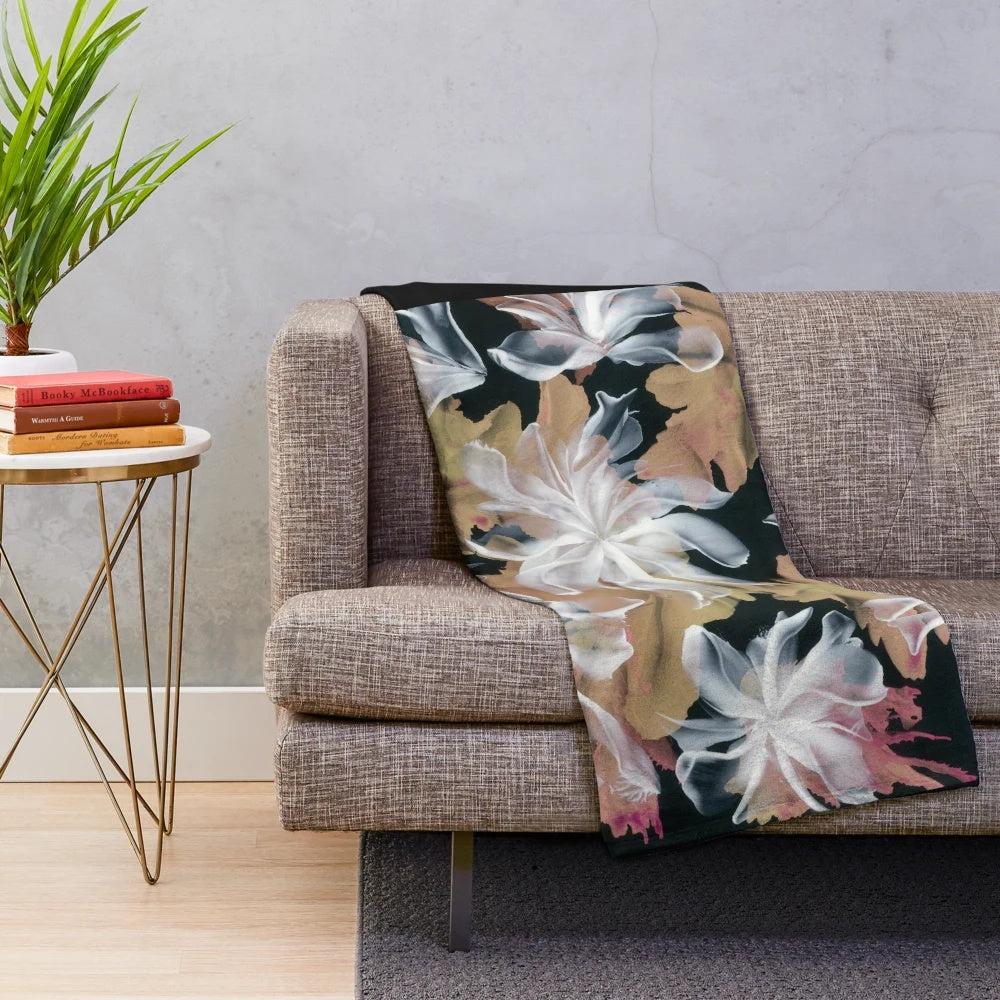 Soft and plush snow floral patterned blanket