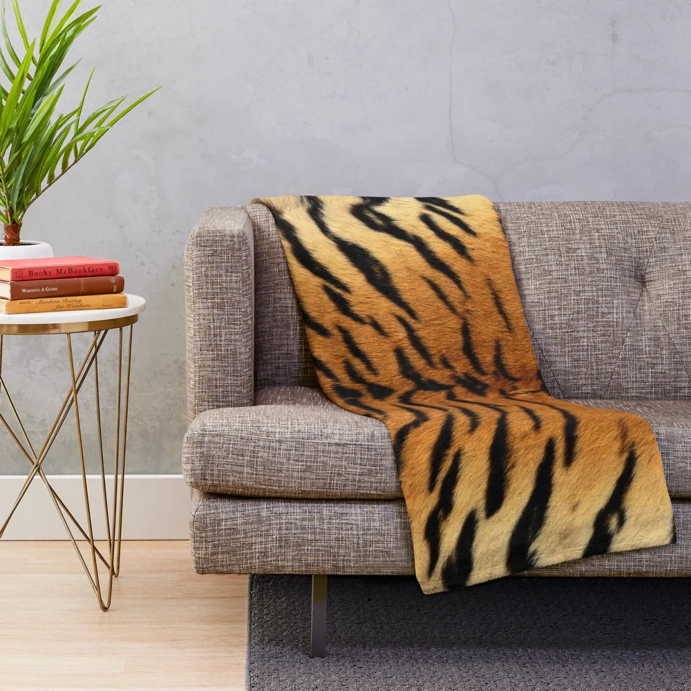 Tiger fur texture plush blanket