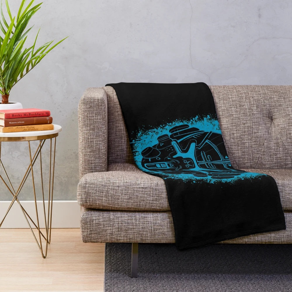 Titanfall-inspired plush blanket with splatter design
